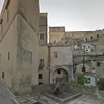 En לינה וארוחת בוקר 4*