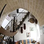 En